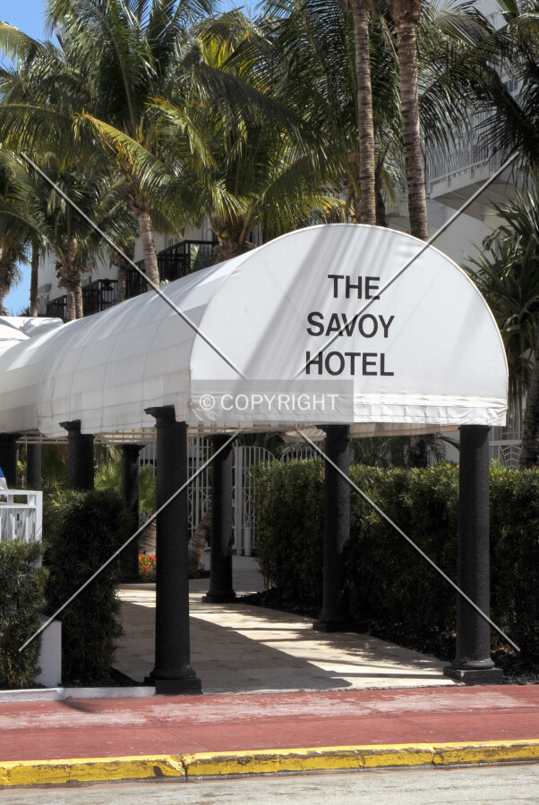 View of entrance area facing Ocean Drive