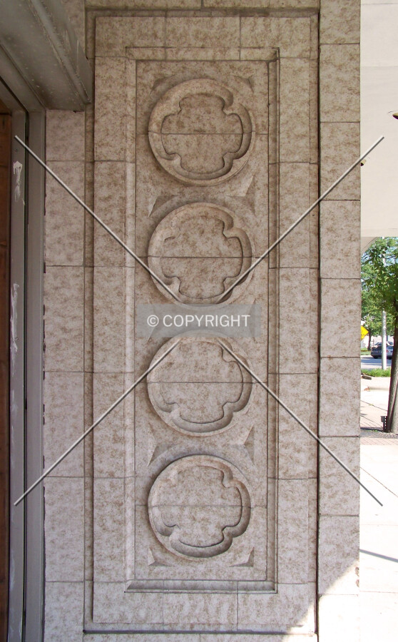 Facade detail in the entryway