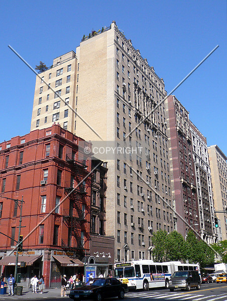 Photo 616-050-437