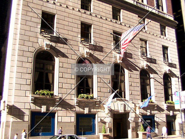 Entrance on Jackson Boulevard