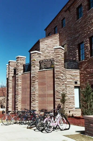 Photo 617-686-765