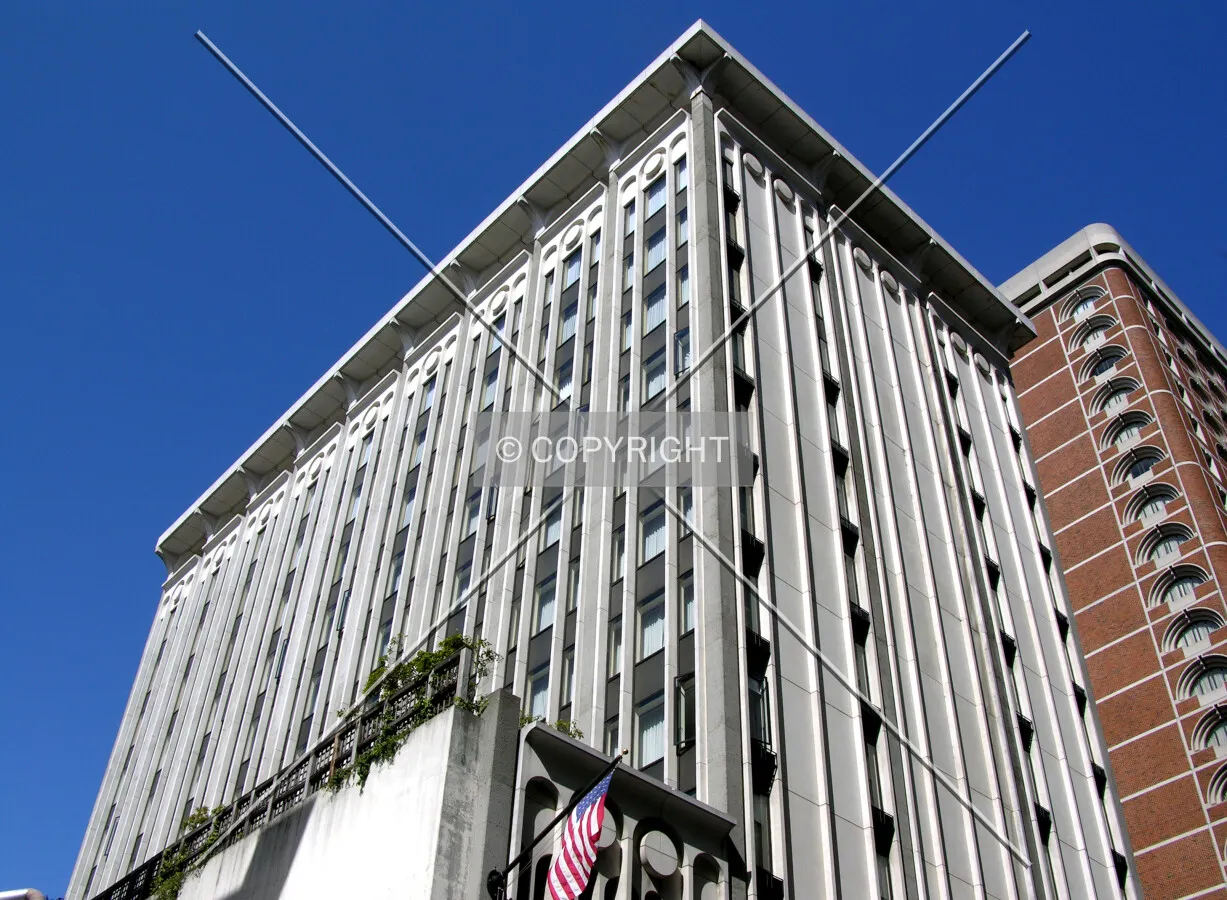 Looking up the southeast corner from Mason Street