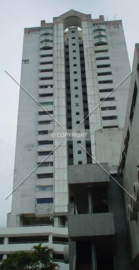 Close-up Shot from Jalan Anak Bukit