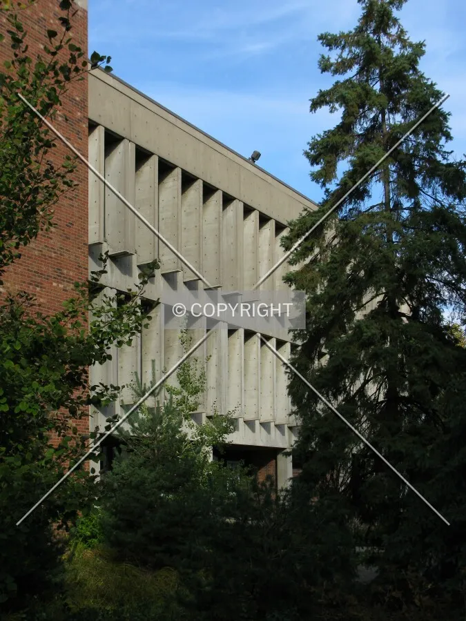 South facade detail
