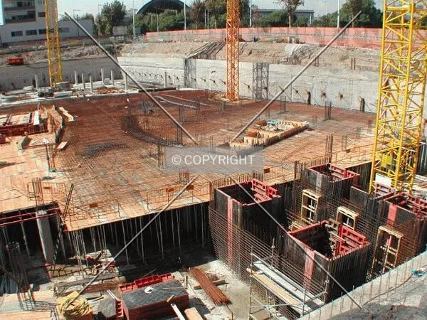 General view of the pit, looking north