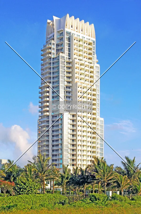 Continuum on South Beach, North Tower