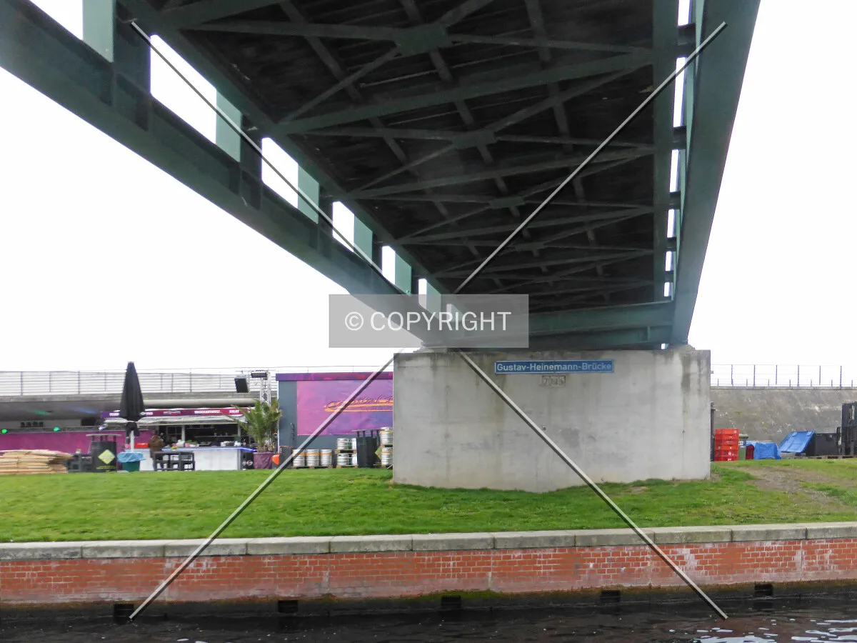 Photo 620-223-757