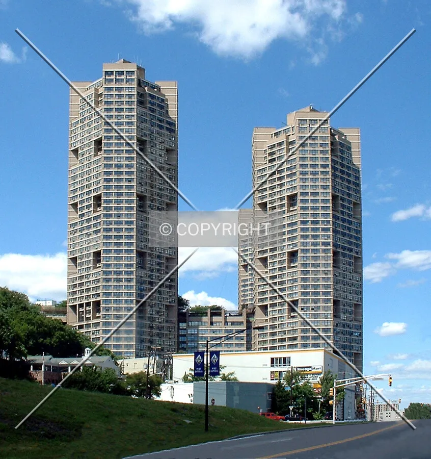 View from the south along River Road