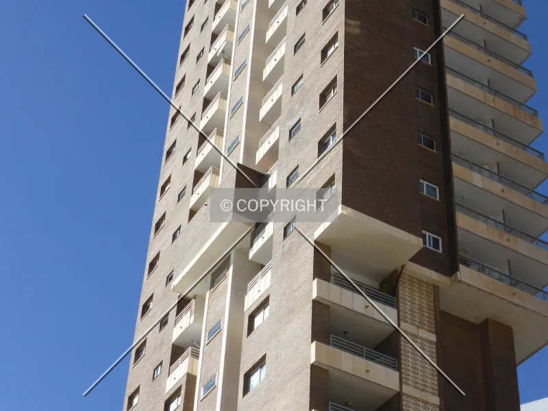 Photo 621-595-043