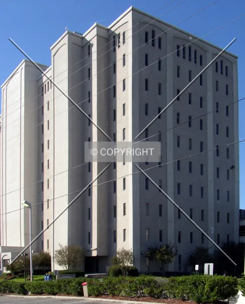 Photo 622-223-980