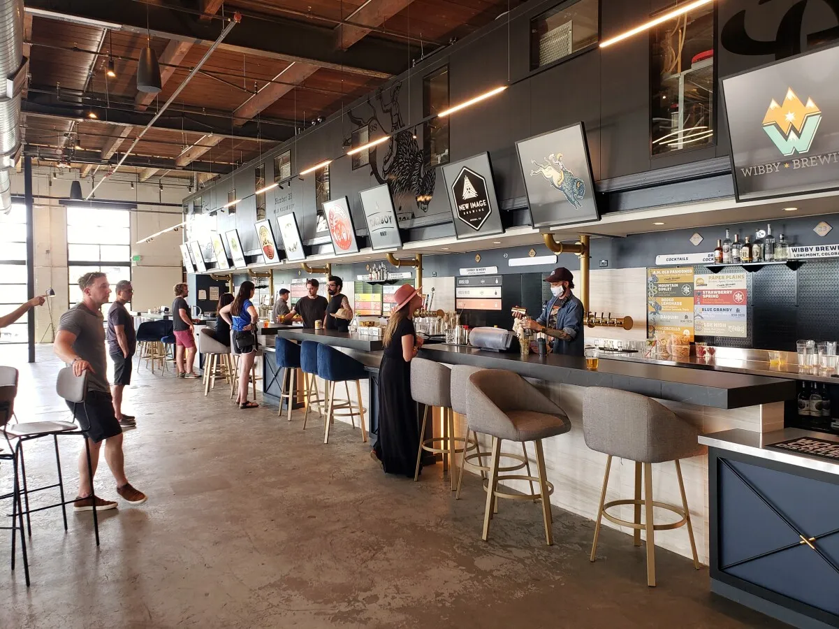 Draft beer bar