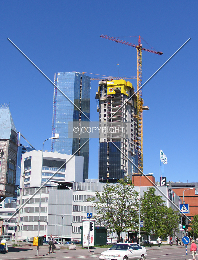 Tornimäe tower on the left, Swissotel on right