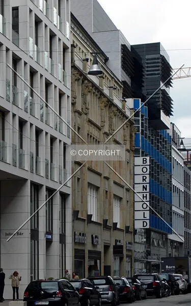 Photo 006-285-676