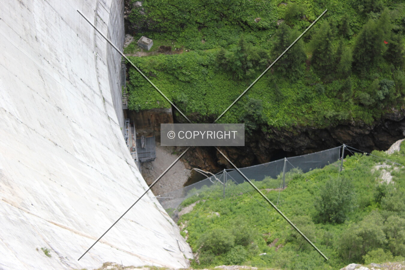 Photo 628-749-051