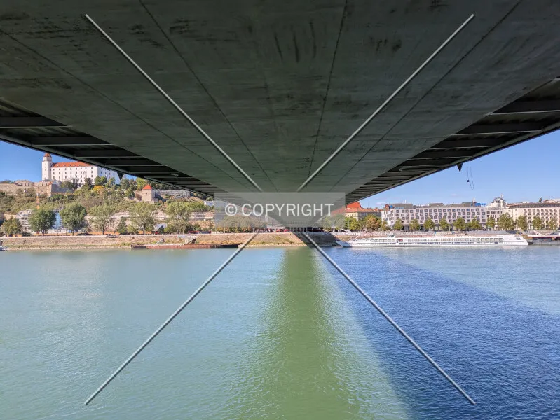 Photo 629-429-176