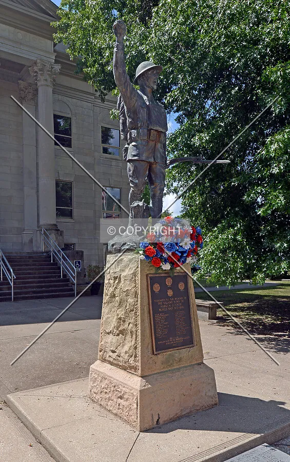 WWI Monument from the northeast