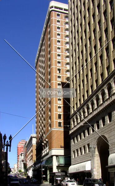Photo 633-479-936