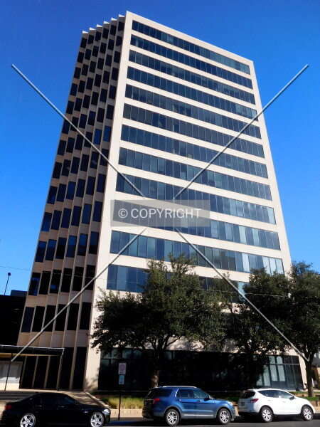 Photo 063-418-471