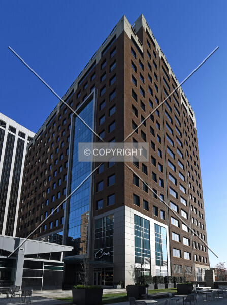 Photo 635-935-405