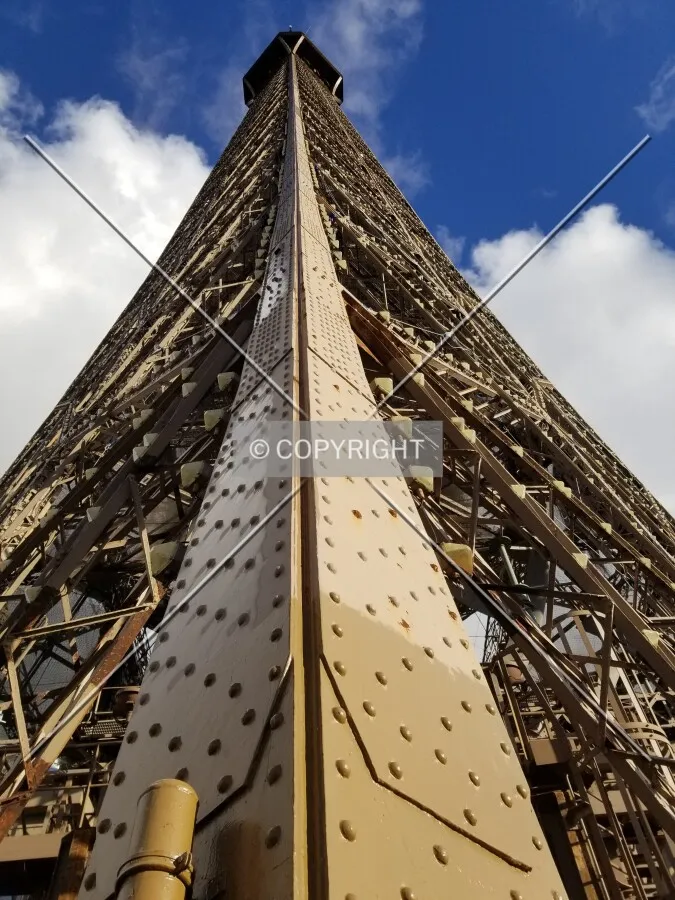 Photo 635-983-435