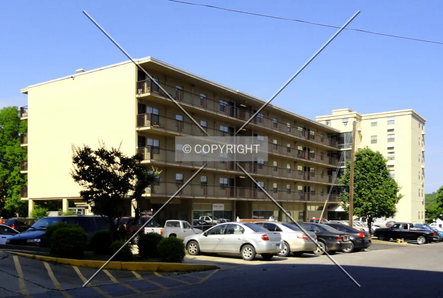 Photo 636-287-372