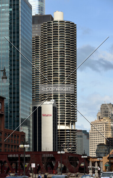 Photo 636-815-729