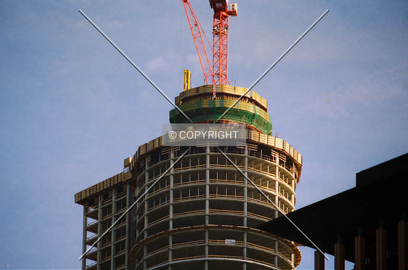 Photo 637-042-428