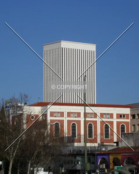 Photo 637-214-798