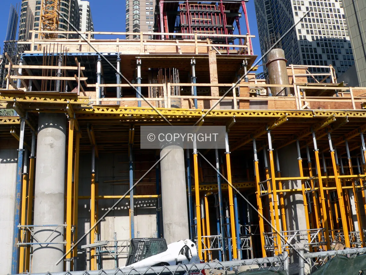 Rising columns and formwork