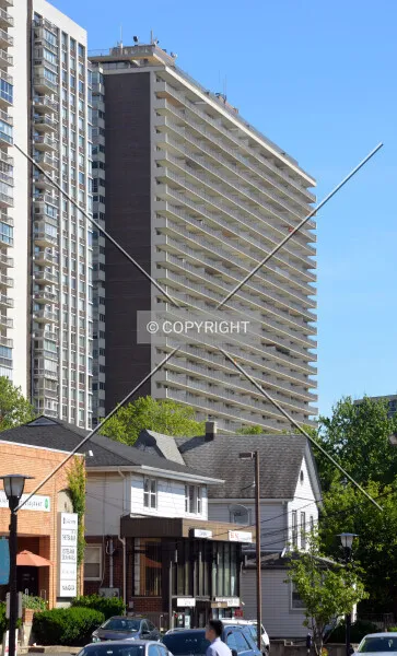 Photo 637-673-988