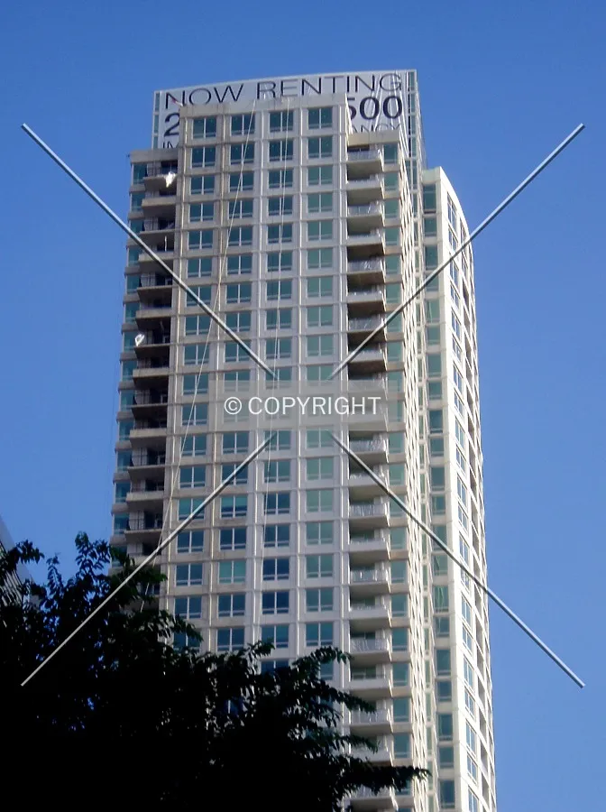 Leasing hangs on the north side of the crown shortly after opening