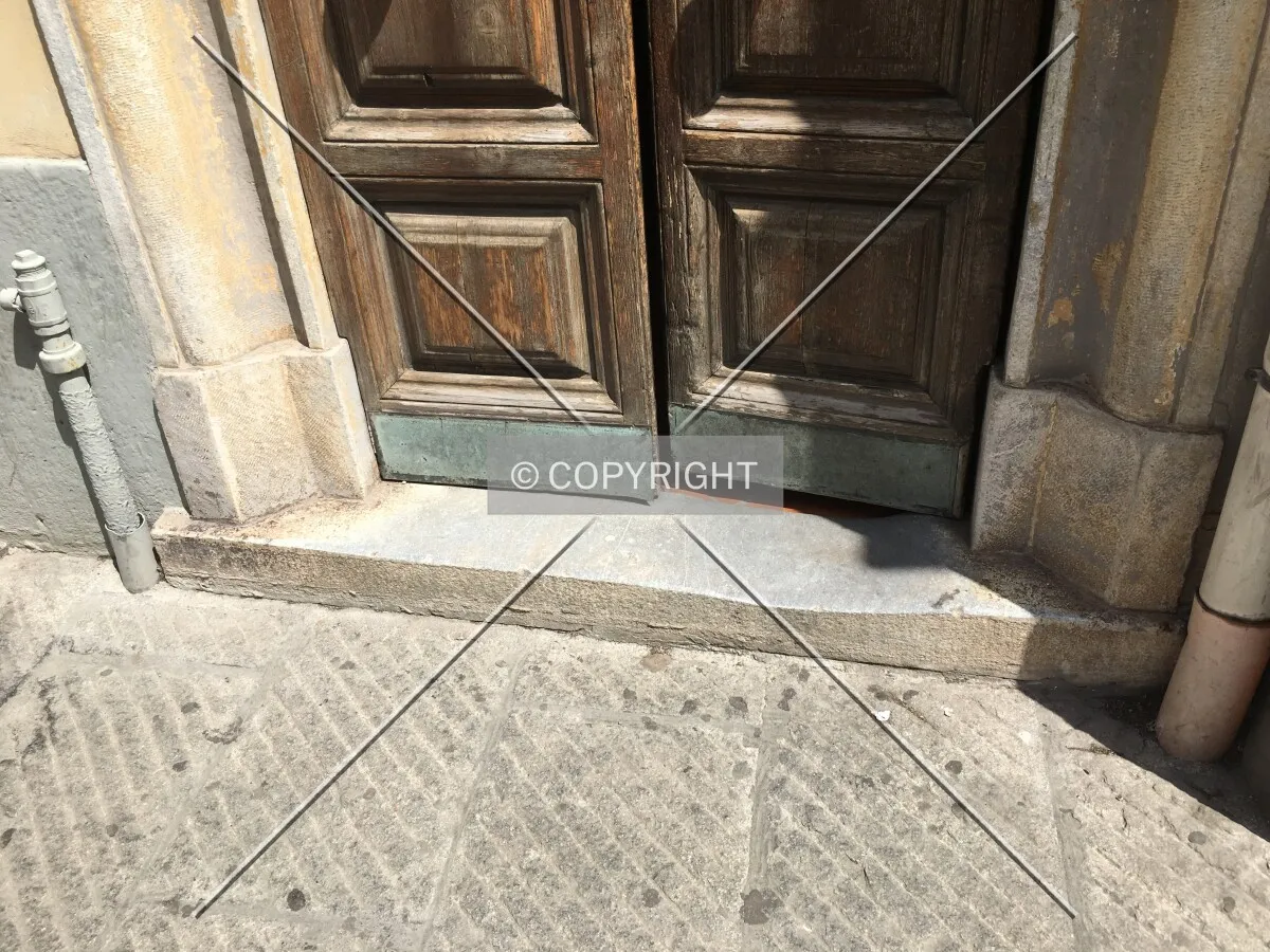 Photo 639-324-334