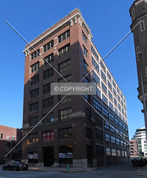 Photo 639-379-834