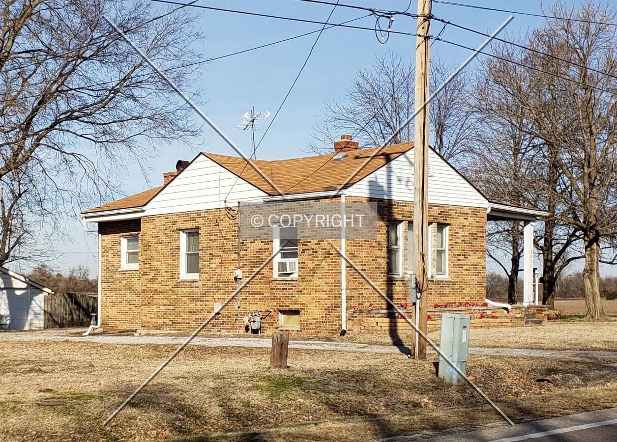 Photo 640-135-318