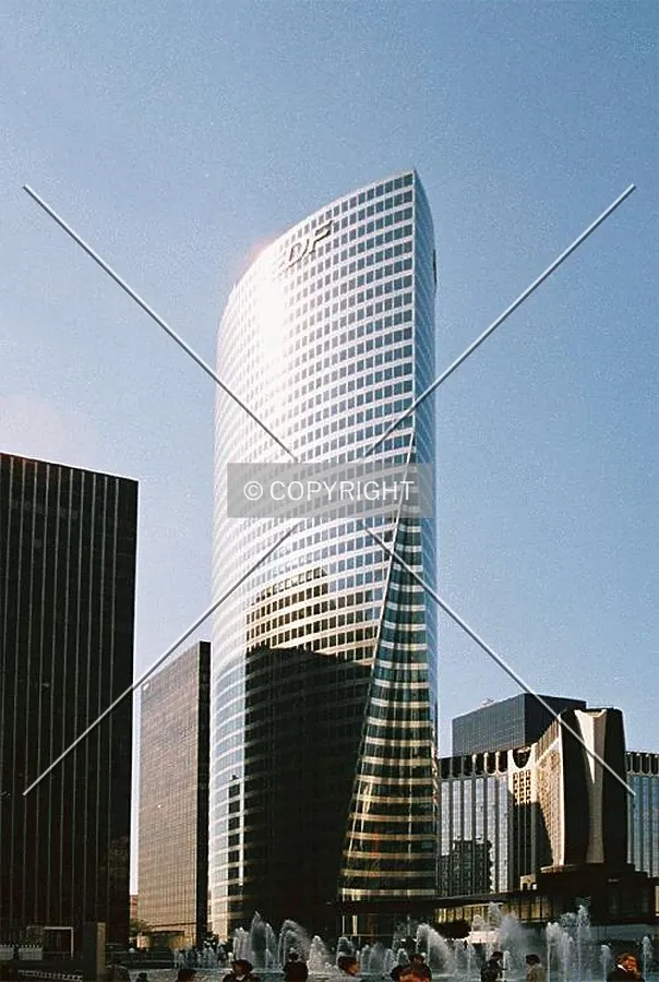 Corner view from Coeur Defense