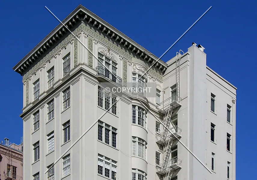 Photo 642-909-570