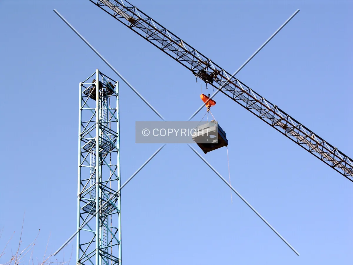 Installation of the second tower crane