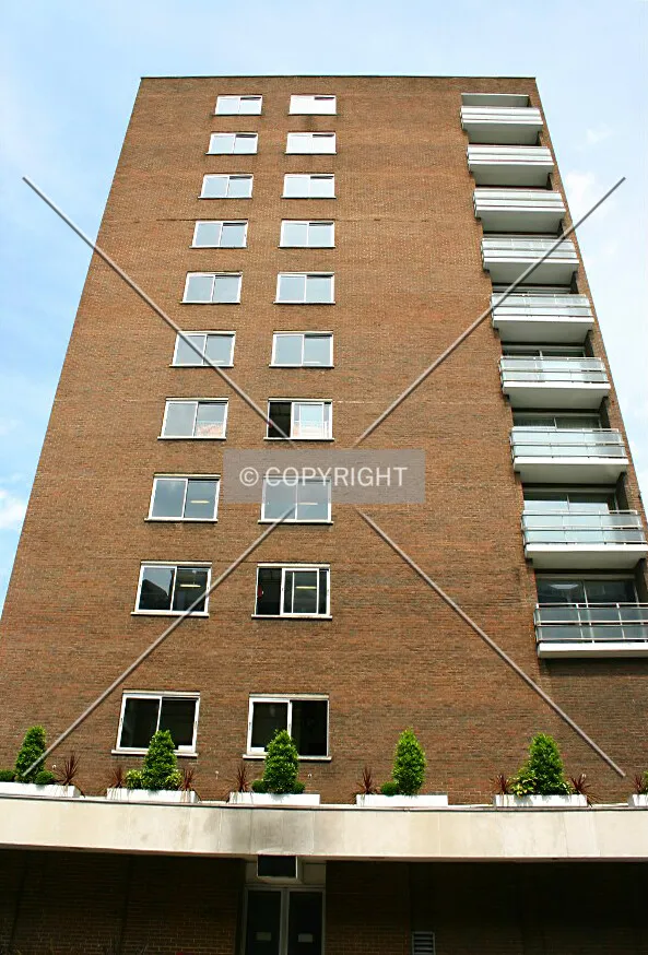 Looking up the south side from Upper Berkeley Street