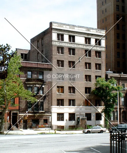 Photo 645-196-989