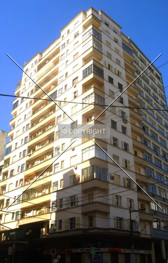 View from the corner of Borges de Medeiros Avenue and Demétrio Ribeiro Street