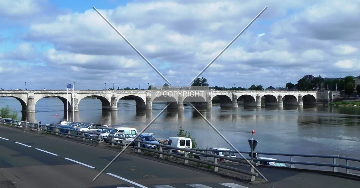 Photo 646-484-781