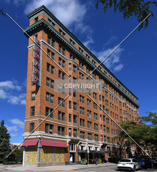Photo 646-832-145
