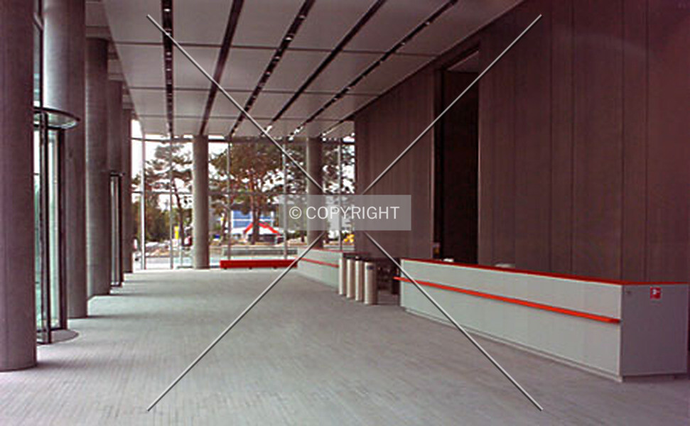 Photo 064-736-945