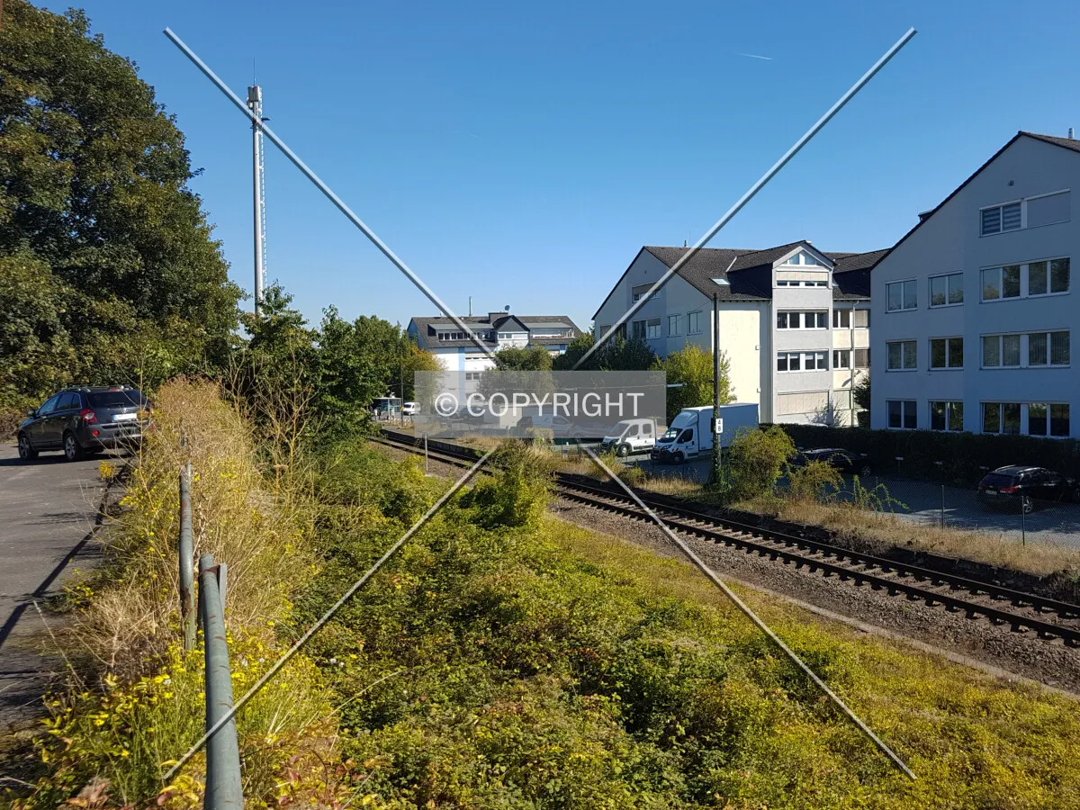 Photo 064-746-039