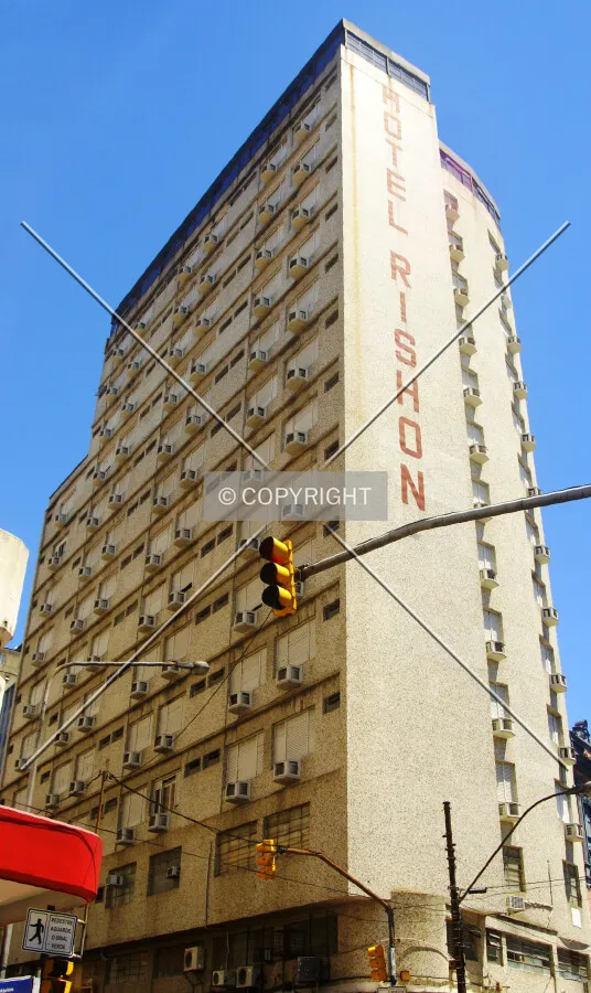 Photo 647-464-592