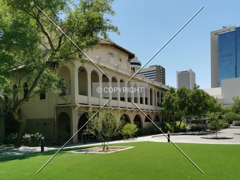 Photo 064-749-929