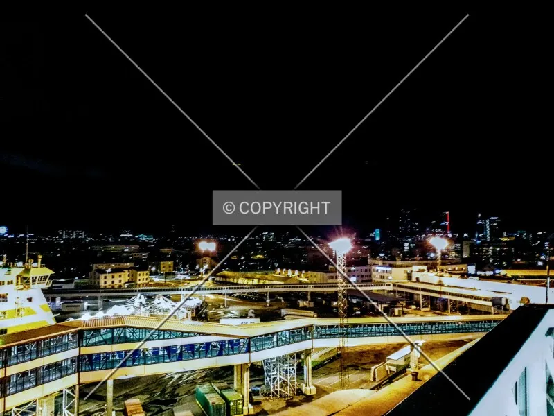 Photo 647-618-642