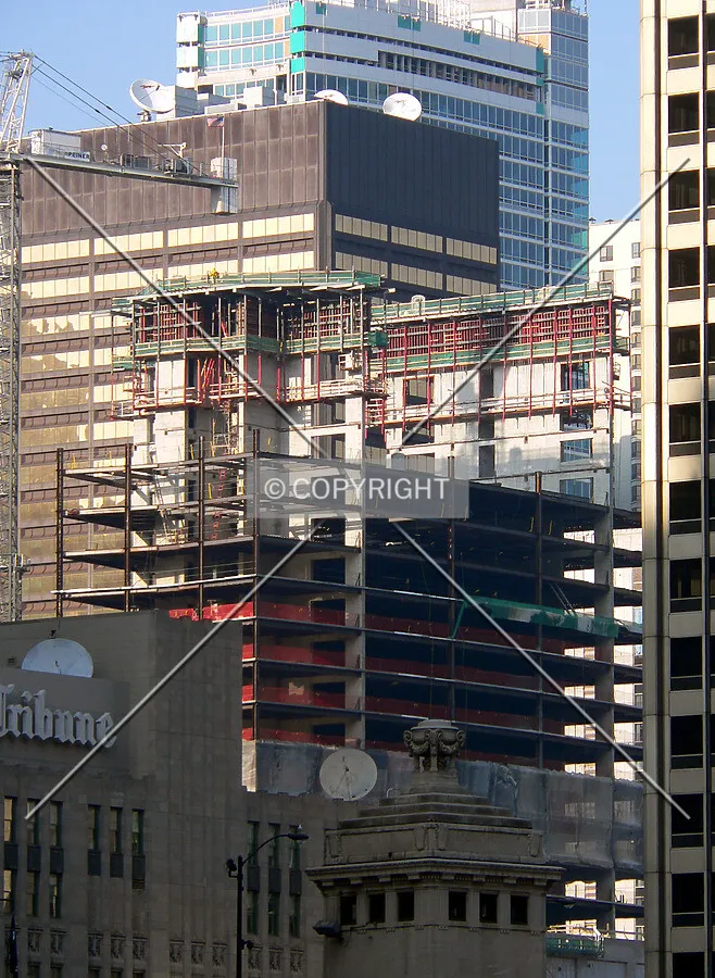 View to the northeast from the Chicago River