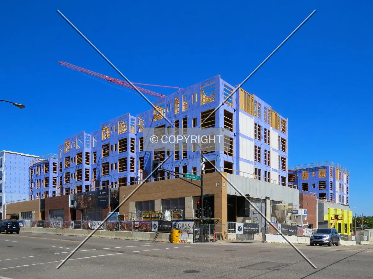View to the east across West 7th Street & Chestnut Street