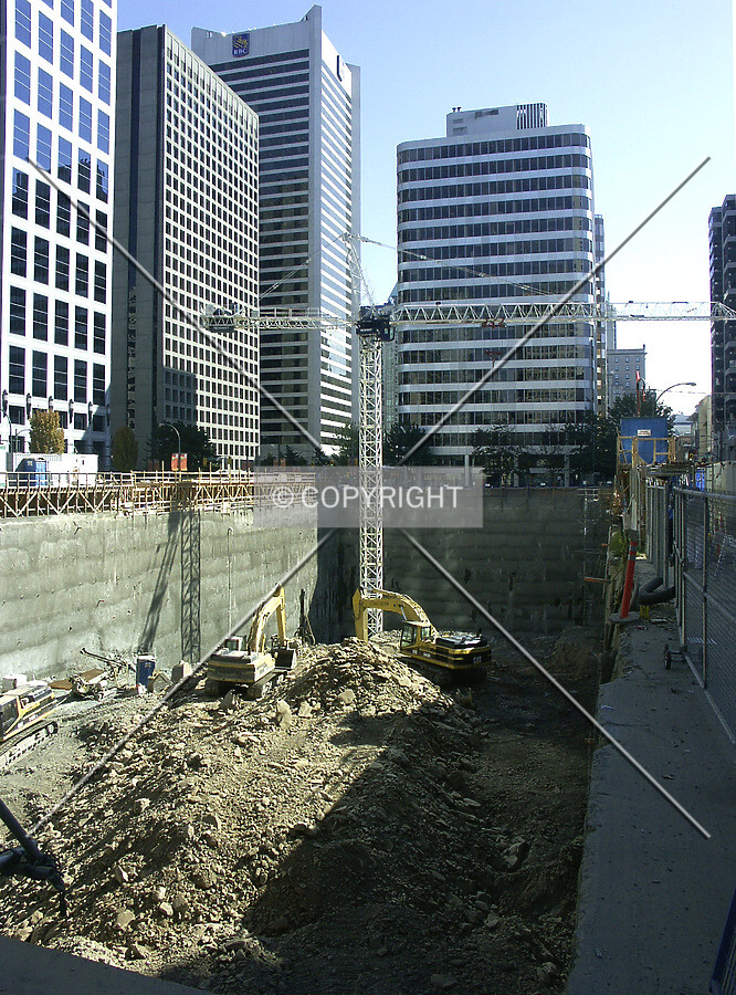 Looking west to east along Alberni Street